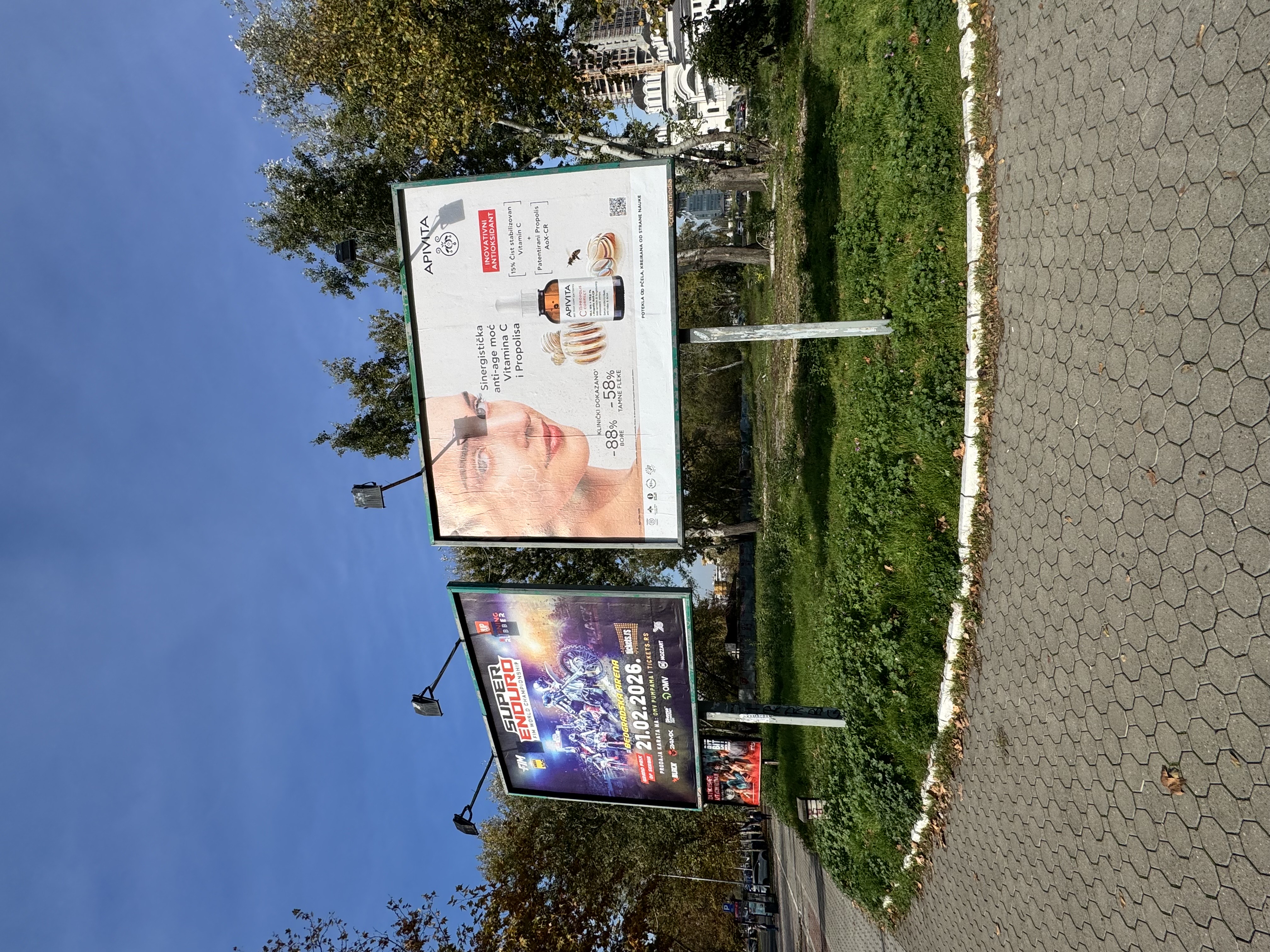 Bilbord 13